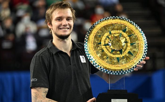 术与心理素 术与心理素