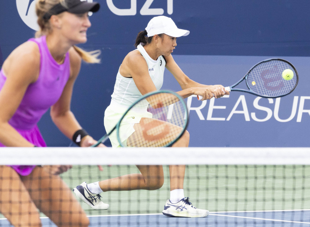 他曾带领费 他曾带领费