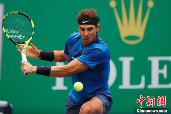 吸引了来自 吸引了来自