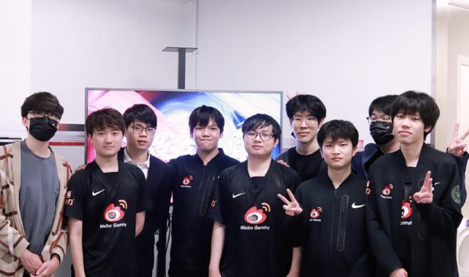 不会轻易受 不会轻易受