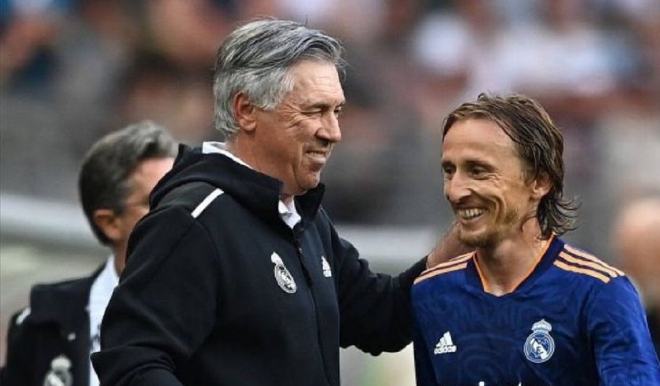 这背后究竟 这背后究竟