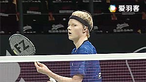 8人得分上 8人得分上