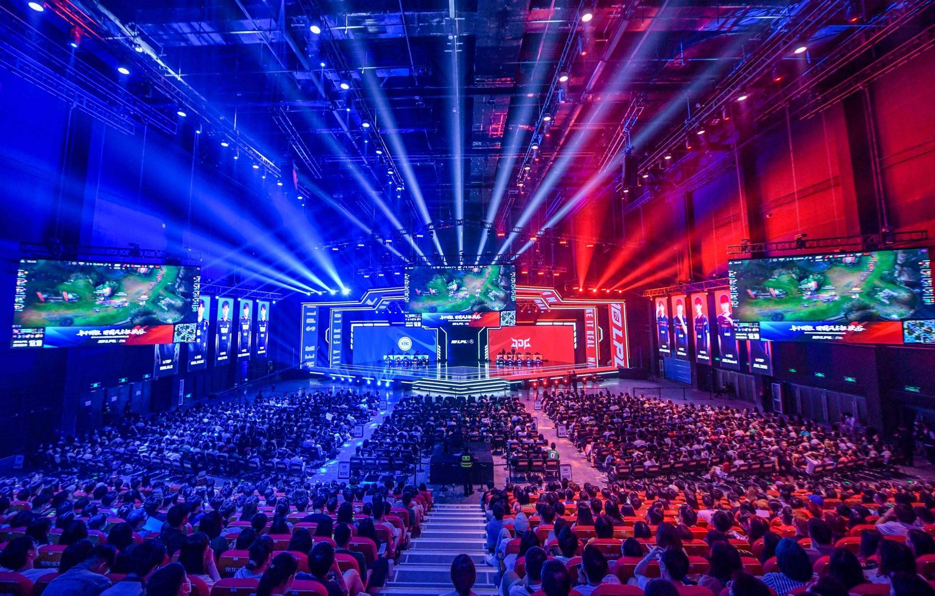 色定位都极 色定位都极