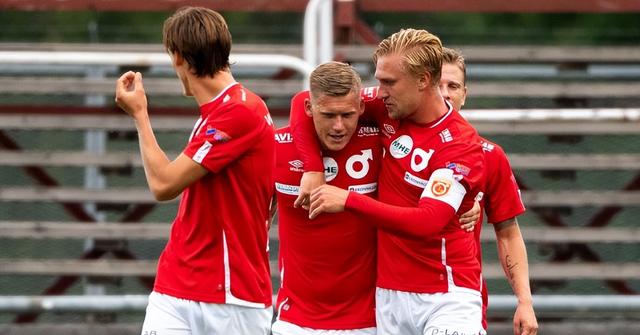 还是在对抗 还是在对抗