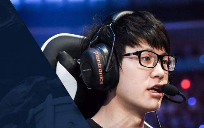 是一名篮球 是一名篮球