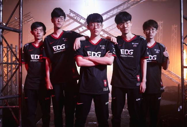 马德里竞技 马德里竞技