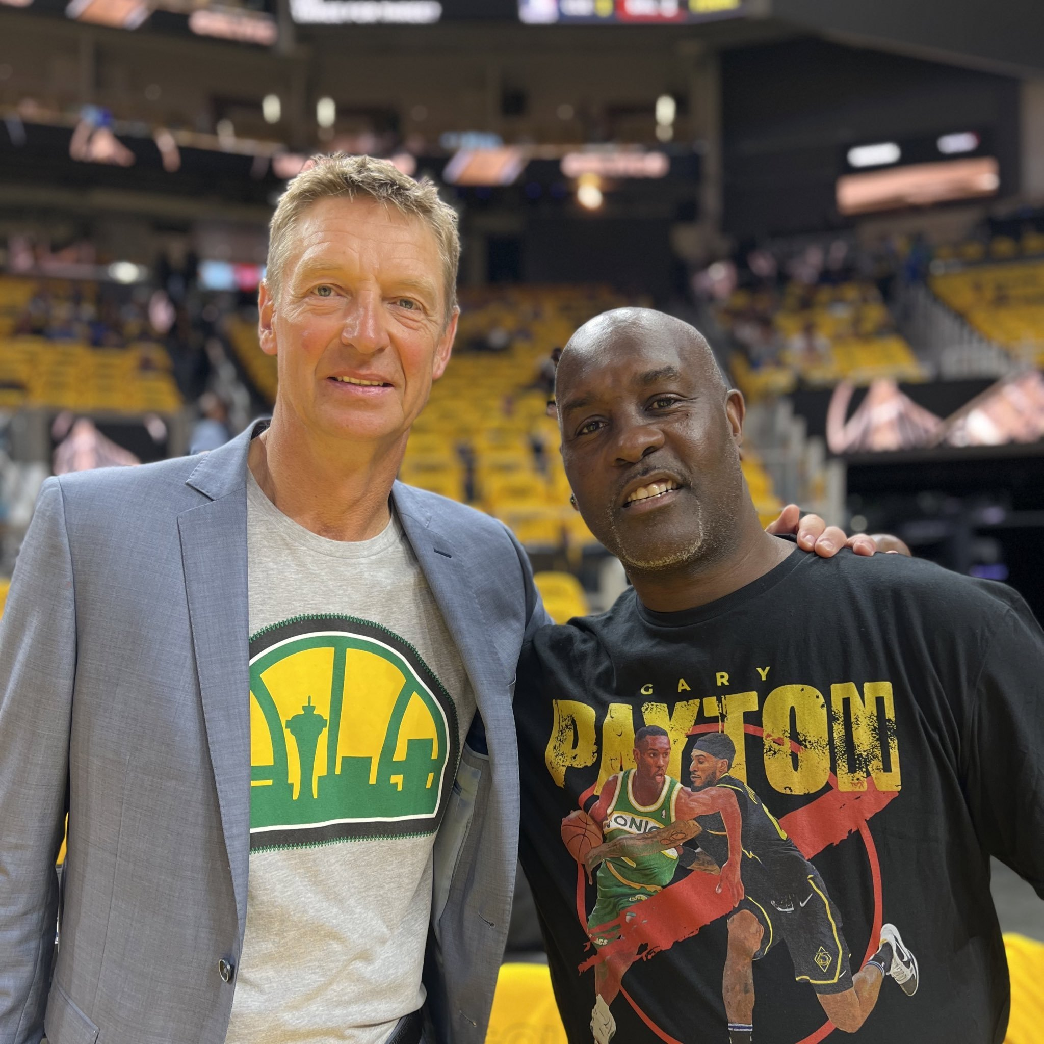 一块本该留 一块本该留