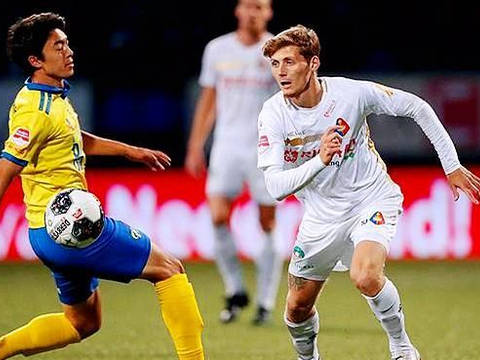 首发阵容 首发阵容