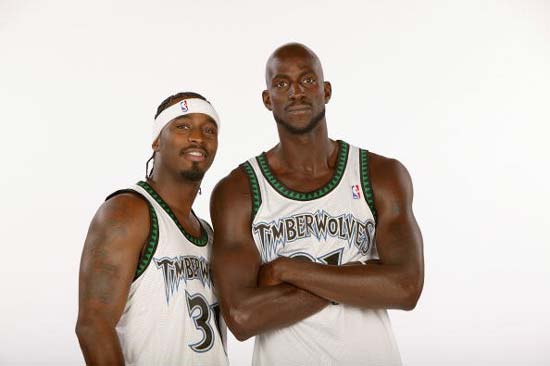 要么强突造 要么强突造