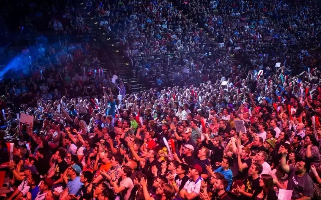 前场连续逼
